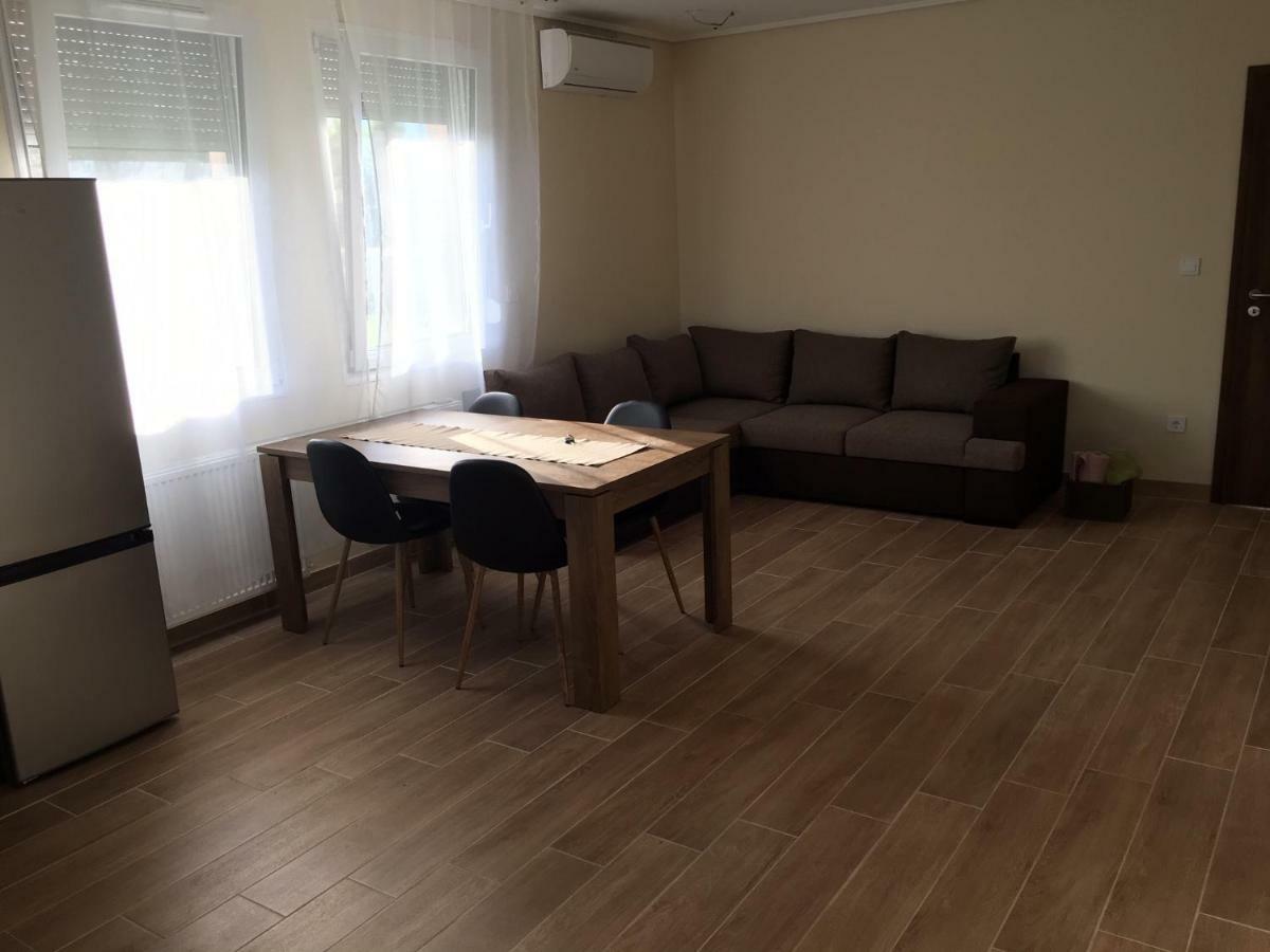 Konrad Apartman Villa Balatonmáriafürdő Eksteriør bilde