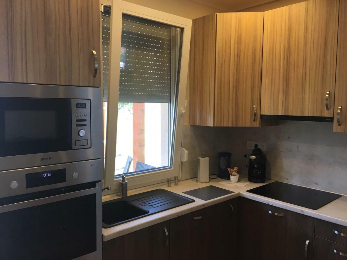 Konrad Apartman Villa Balatonmáriafürdő Eksteriør bilde